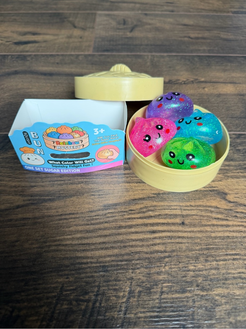 Muster Bun Minis Sugar Edition Squishy Surprise Toy - Multi-Color Set